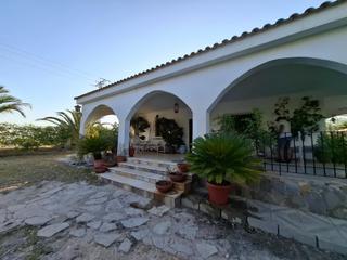 Casa a Valle del Sol. Casa de campo para reformar en mutxamel  tu oasis espera!