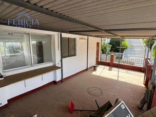 Maison jumelée à Otívar. Oportunidad en el centro de otívar!