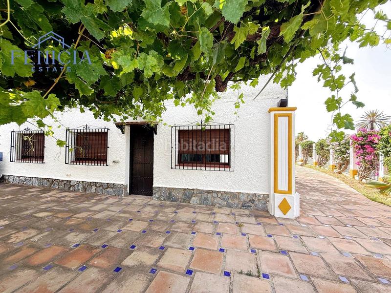 Foto 9edb588c-5fd9-4f5a-a573-ab5cdc920ac1. Casa cortijo señorial andaluz a la venta en Almuñecar centro Almuñécar