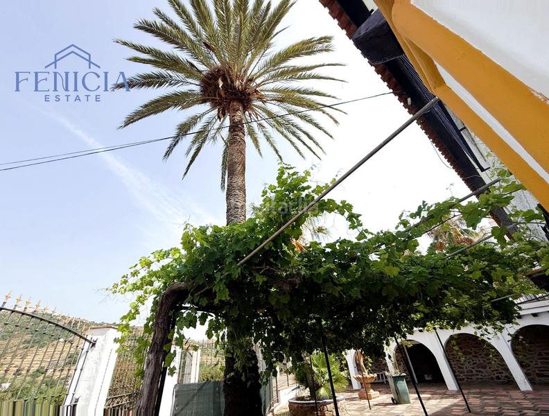 Foto aed7e7ad-51de-4bcd-a96c-63d0f81b01b2. Casa cortijo señorial andaluz a la venta en Almuñecar centro Almuñécar
