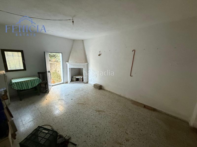 Foto 4cedd8cb-7835-42a9-9408-6a4c3d428116. Bauernhof mit parking in Lentegí