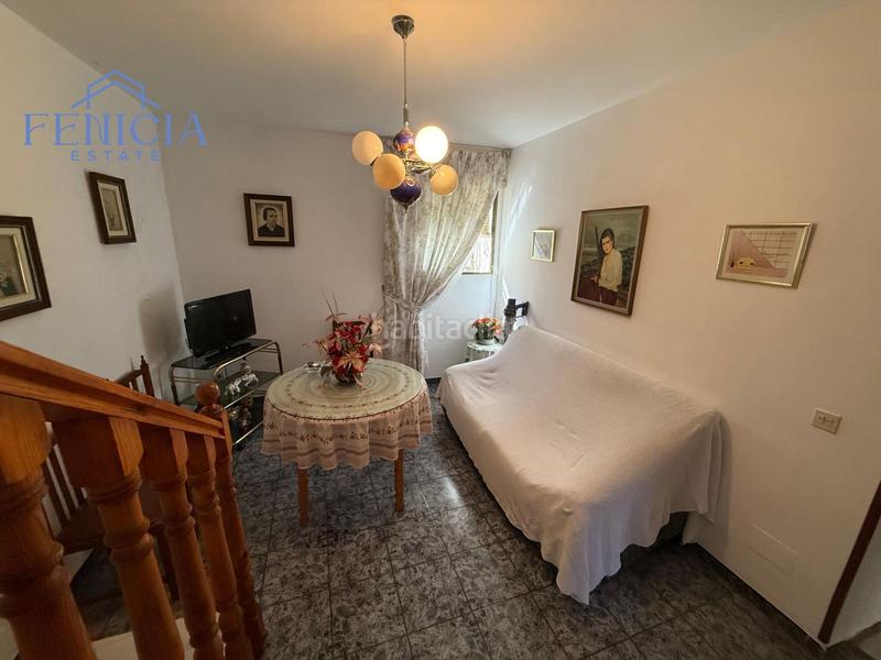 Foto dea67480-fcf6-4593-bc0c-78b193d4b277. Bauernhof mit parking in Lentegí