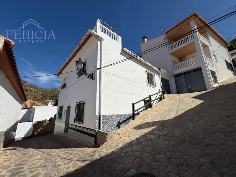 Foto e3681aaf-9dba-4650-b993-f7f8e54b89fb. Bauernhof mit parking in Lentegí