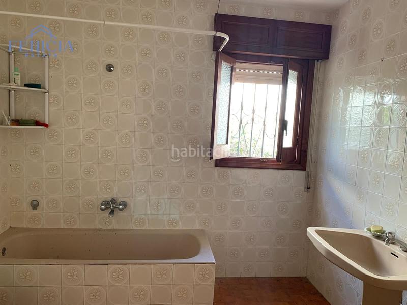 Foto 5dc3370e-76e4-4f13-aa3a-98b6884995ad. Zweistöckige wohnung mit parking in Cotobro Almuñécar