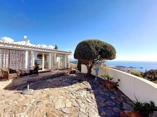 Maison à Cotobro. Espectacular villa con impresionantes vistas
