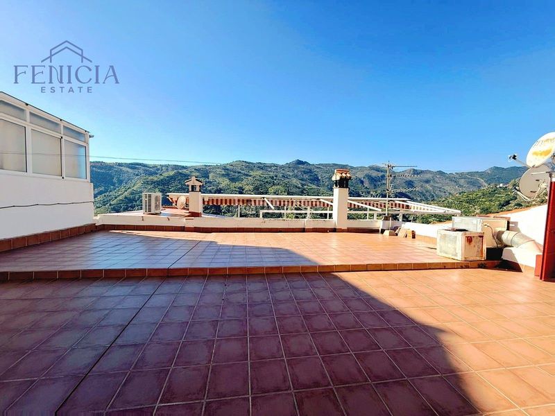 Foto 749d8703-c690-4d3e-a45e-39dc0893f4cd. Local comercial a Otívar