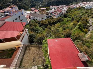 Masia a Lentegí. Casa con gran potencial a la venta en otívar