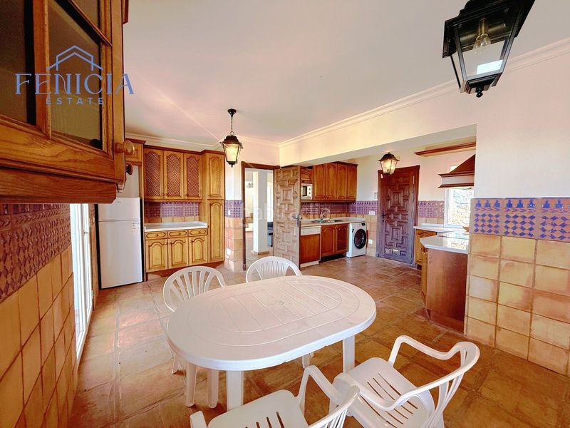 Foto 38003a19-724f-4b2e-9af4-4cae8987ee3a. Chalet en Punta La Mona Almuñécar