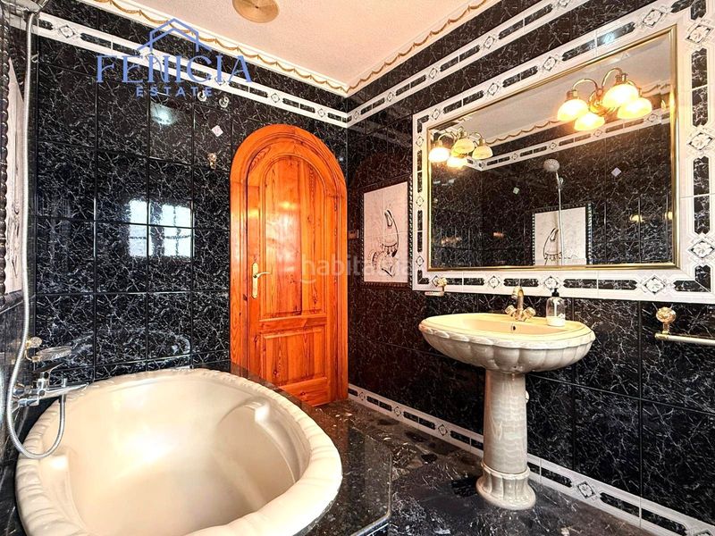 Foto b5a98fd3-45e0-4a87-a834-c50e4eee53a8. Pis a Almuñecar centro Almuñécar