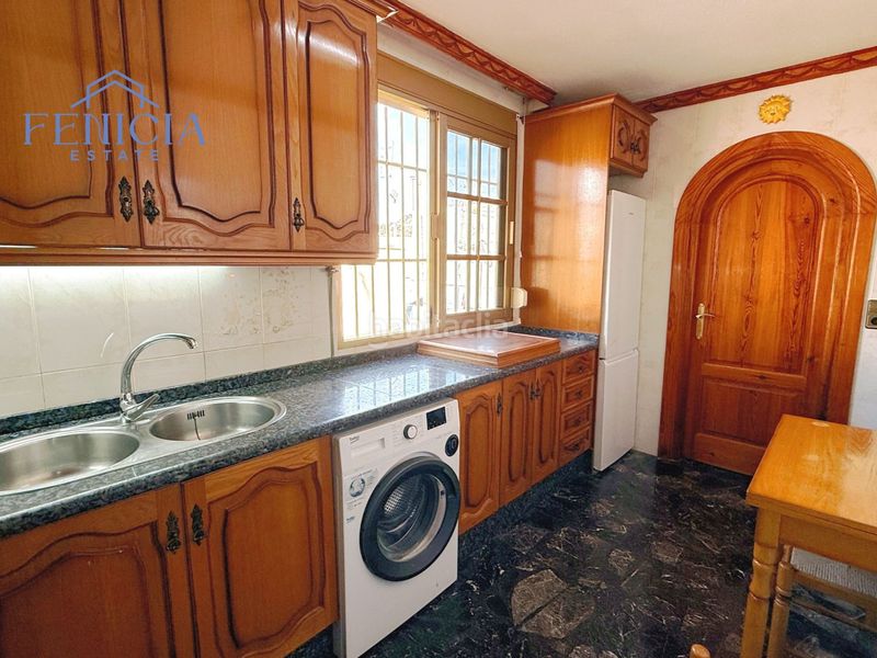 Foto ae26031a-4395-431c-be06-67013c14b210. Pis a Almuñecar centro Almuñécar