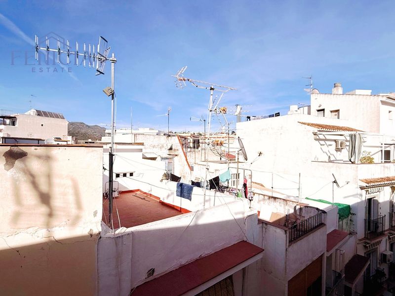 Foto fde9d196-a084-40af-bd6e-c615d473d8a5. Pis a Almuñecar centro Almuñécar