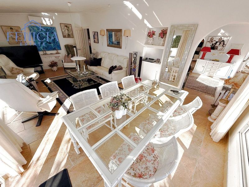 Foto f91681d7-5568-47b4-b051-5f9be3d994b1. Casa amb calefacció a Cotobro Almuñécar