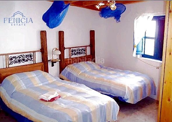 Foto 3b975ca2-08ae-4fe2-80b1-1a6a312dfd9a. Masia a Otívar