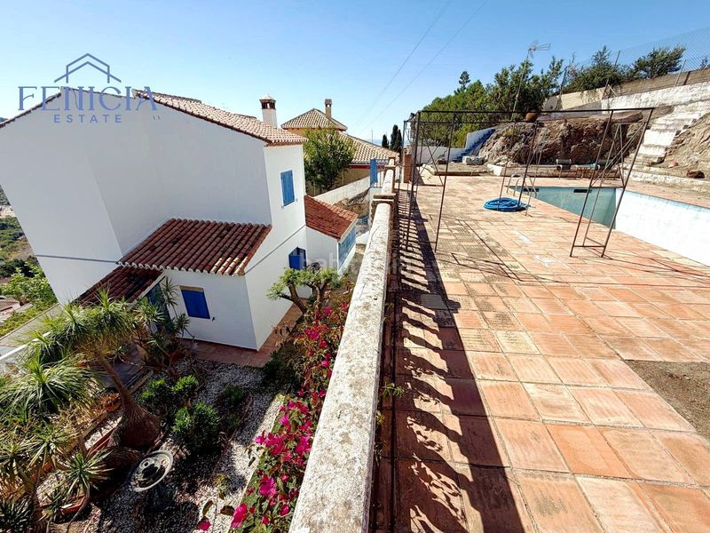 Foto 0780330a-e84b-4962-85f1-b5448682f963. Casa amb piscina a Las Palomas Almuñécar