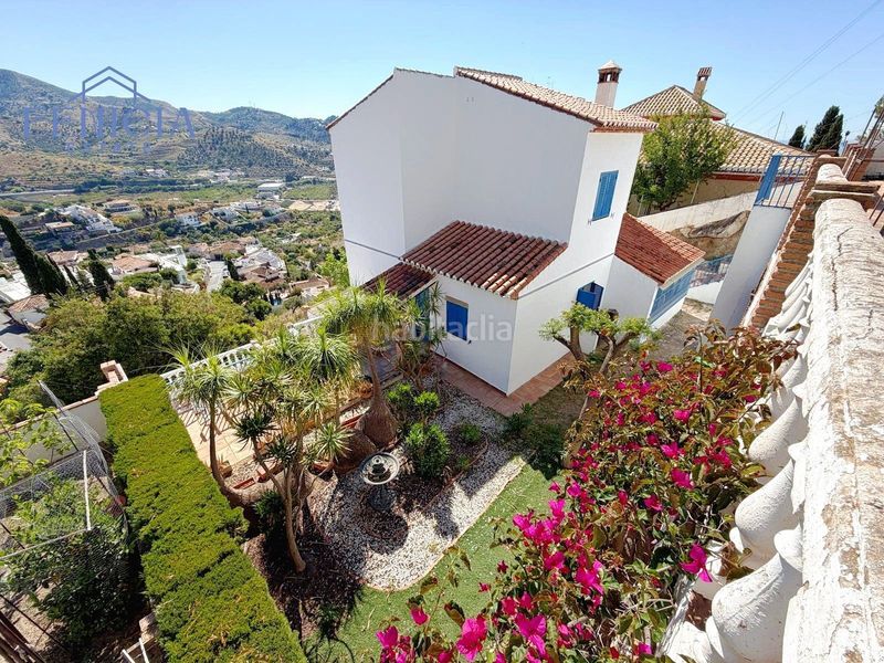 Foto 140d0b60-ed3d-4426-a874-8128e47632a4. Casa amb piscina a Las Palomas Almuñécar