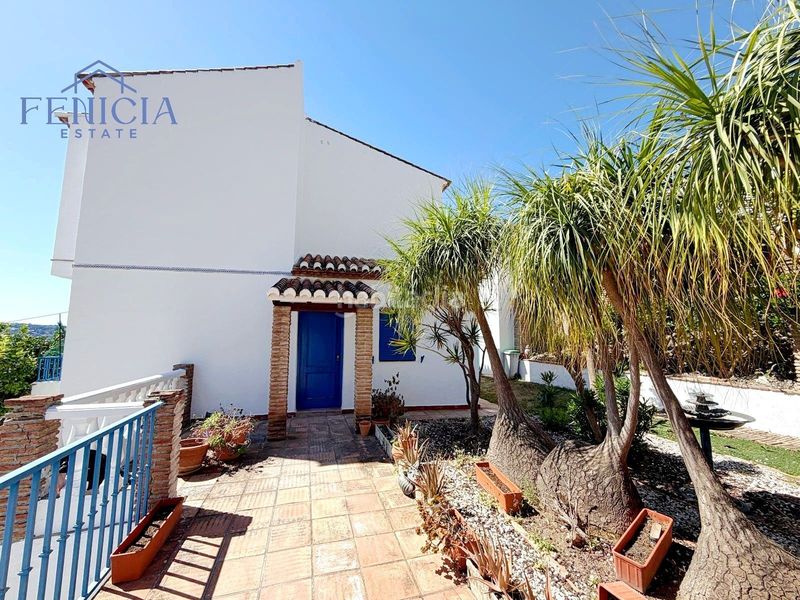 Foto 912916c2-600a-42e6-9253-a803fc95fe73. Casa amb piscina a Las Palomas Almuñécar