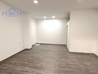 Rent Business premise in Almuñecar centro. Se alquila bajo comercial céntrico en almuñécar