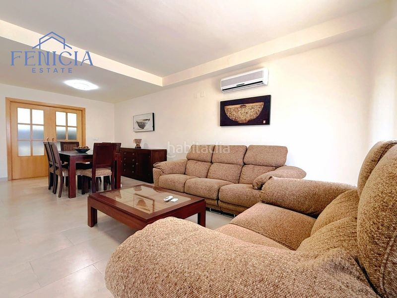 Foto 1e84de96-dca1-48f6-8d17-fe7392677585. Casa adossada amb piscina a Velilla - Velilla Taramay Almuñécar