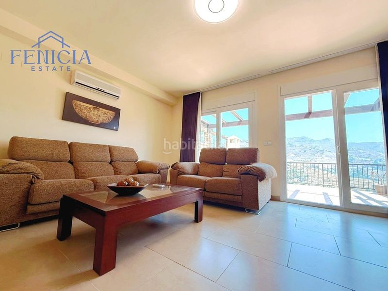 Foto 5d8d7c04-e1d9-4808-94c4-7e6ee95a49cf. Casa adossada amb piscina a Velilla - Velilla Taramay Almuñécar