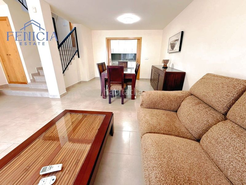 Foto f257865d-1ab5-4bf4-a96c-de0e1666b076. Casa adossada amb piscina a Velilla - Velilla Taramay Almuñécar