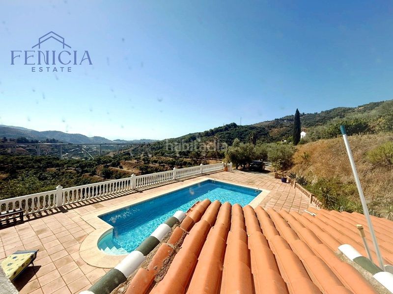 Foto 4662329f-65e5-4d2e-a7ed-1ee13dcb9582. Casa amb piscina a El Rescate - Río Seco Almuñécar