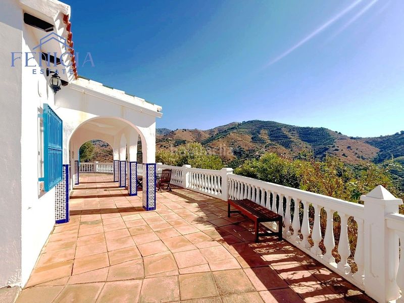 Foto a93992f9-9086-4d6c-8928-be833b20d223. Casa amb piscina a El Rescate - Río Seco Almuñécar