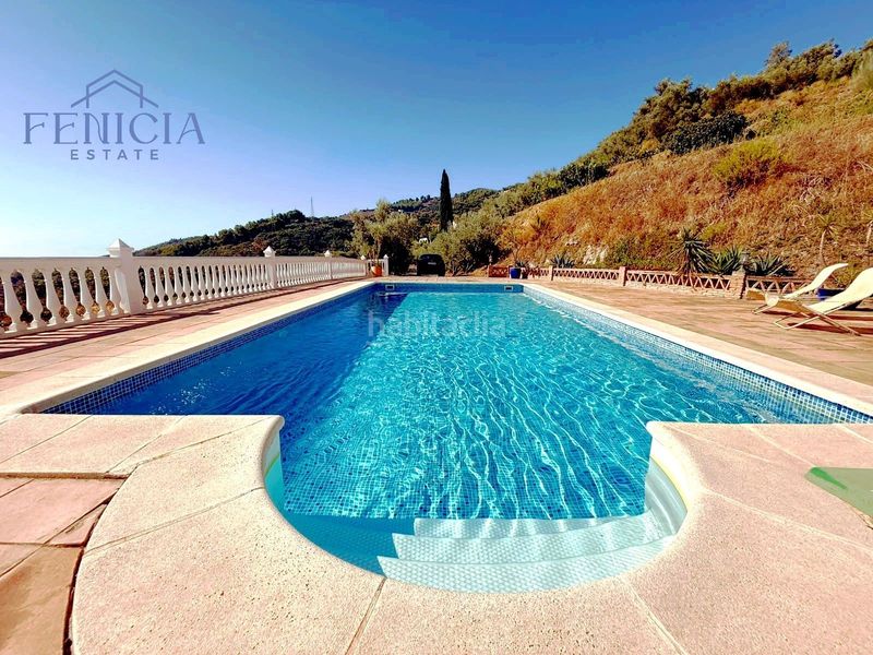 Foto d36ec91f-4ac6-4f2c-bf11-25d138b08e15. Casa amb piscina a El Rescate - Río Seco Almuñécar