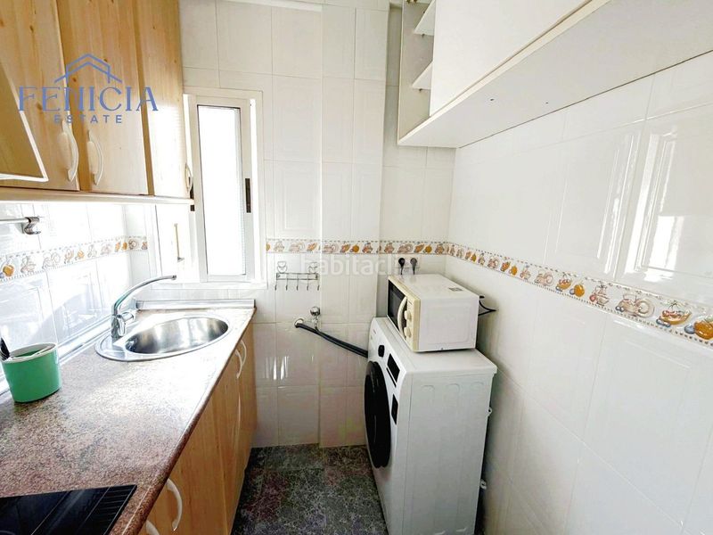 Foto aa0a6337-2b0f-45a9-b2e4-7cd76f188f42. Alquiler piso apartamento en alquiler para todo el año en Almuñécar