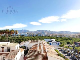 Flat in Almuñecar centro. Piso con espectaculares vistas a la vega tropical en urbanizació