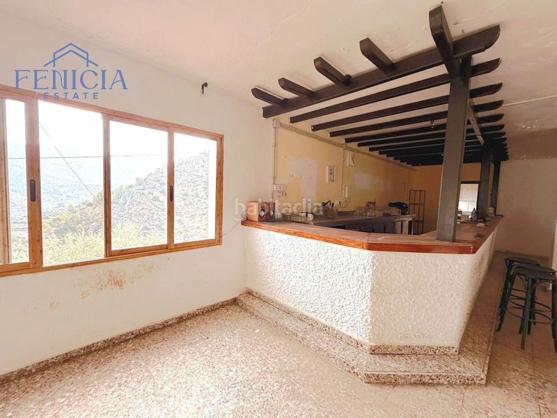 Foto b70deb39-4d98-499d-b4b8-55e7b6e40ada. Casa a Otívar