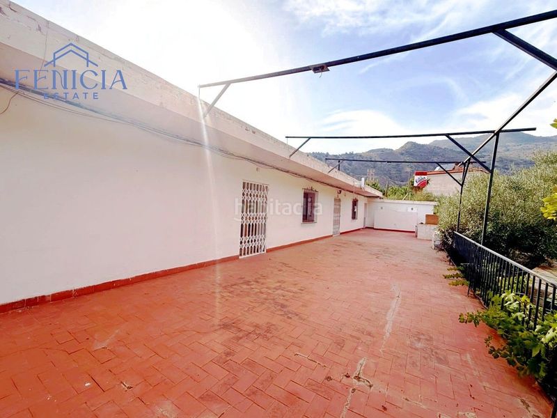 Foto fc183b62-0b64-4734-bb7d-5fa55bdb4e4d. Casa a Otívar