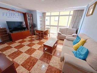 Flat in Almuñecar centro. Amplio y luminoso piso a la venta en almuñécar centro
