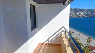 Pis a Velilla - Velilla Taramay. Piso a la venta en primera línea de playa velilla
