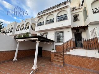 Casa adossada a Velilla - Velilla Taramay. Se vende casa adosada en zona los pinosp4