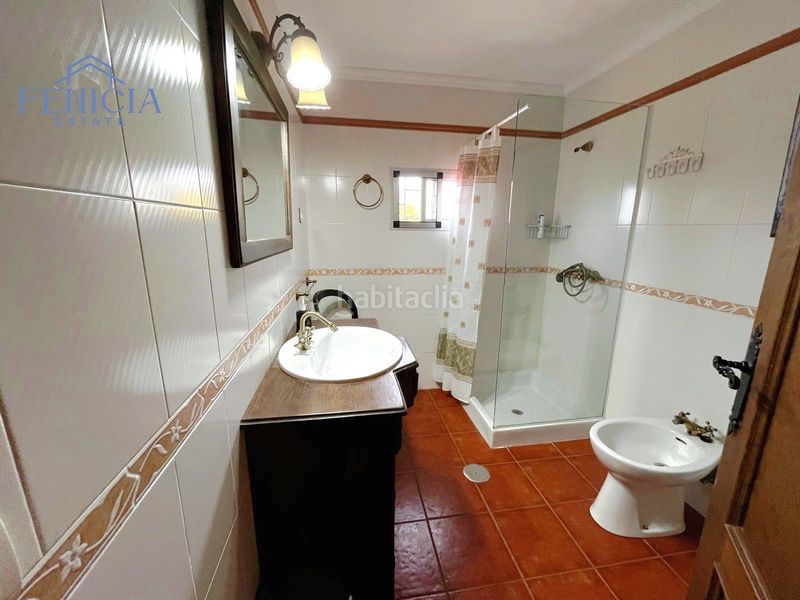 Foto b963bc37-c0ef-4eb6-8fe3-ba15d977c06b. Casa amb piscina a Jete