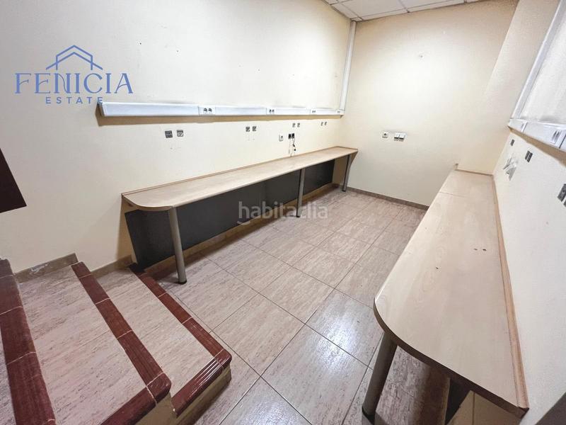 Foto 50da42db-5bd7-4353-b0cc-51d8e9fa7667. Alquiler local comercial local en alquiler centro p4 en Almuñécar