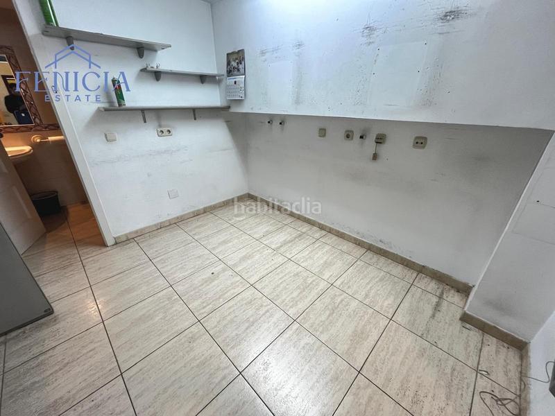 Foto a2273c15-4168-48c8-8b1d-d07d0350c8d6. Alquiler local comercial local en alquiler centro p4 en Almuñécar