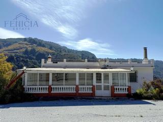 Dúplex a Los Cármenes - Cerro Gordo. Casahostal a la venta en cerro gordo