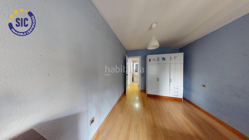 Foto 6ebf68f4-b5f0-42ac-ac07-6848fddf4e4e. Piso  de tres habitaciones y terraza en Malilla en Valencia