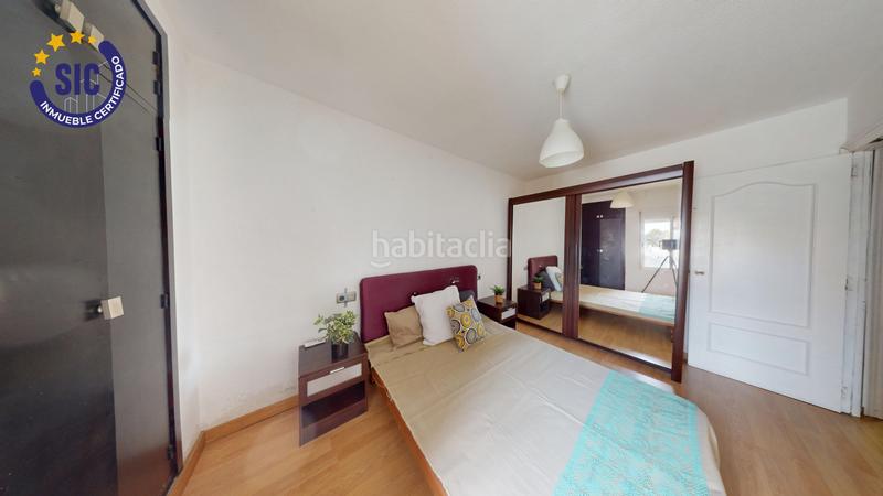 Foto 97776c53-f90b-4818-b7fd-d4326f83bcdb. Piso  de tres habitaciones y terraza en Malilla en Valencia