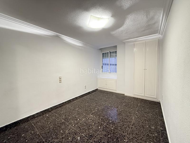 Foto c216c656-9d8b-4b17-9112-ccc8714752f7. Miete etagenwohnung in Valencia - cl santa amalia 2 in Valencia