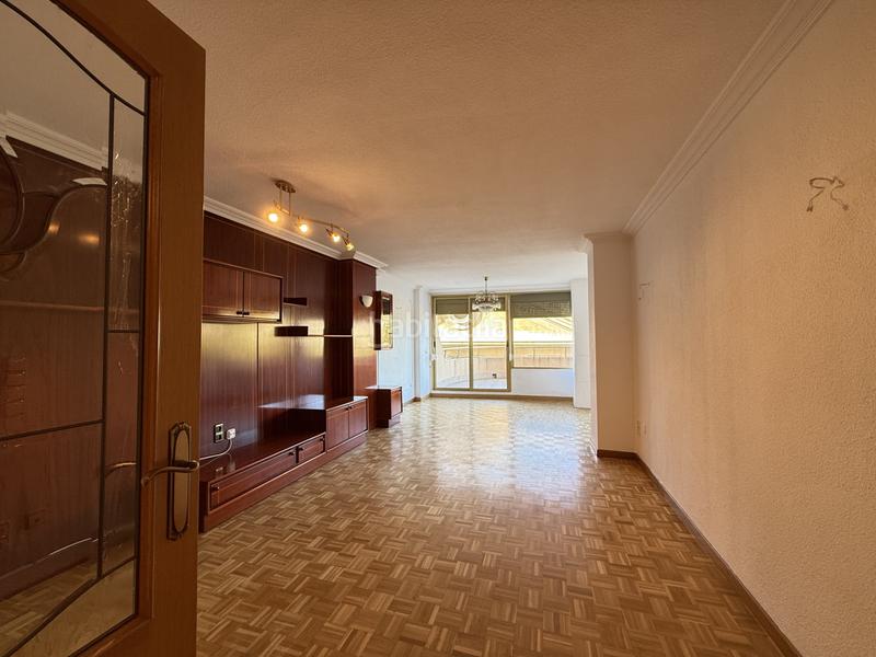 Foto 50ccd518-b17c-4833-a274-1b139ce9033c. Rent flat in Valencia - cl santa amalia 2 in Trinitat Valencia