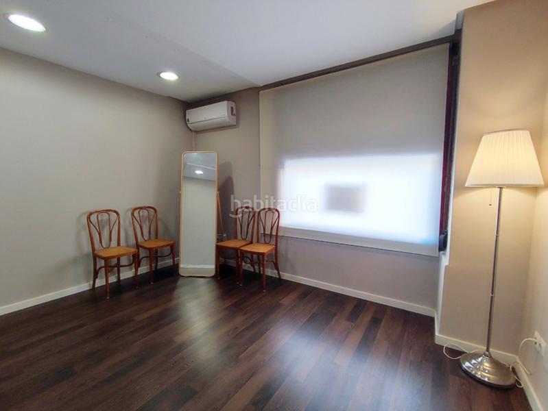 Foto 62b43313-649b-40c1-af8c-f79d081428d5. Lloguer oficina a Sant Francesc Valencia