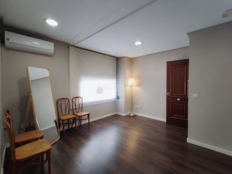 Foto 7d66f90d-e87d-4608-bc52-92b7465cd05e. Miete büro in Sant Francesc Valencia