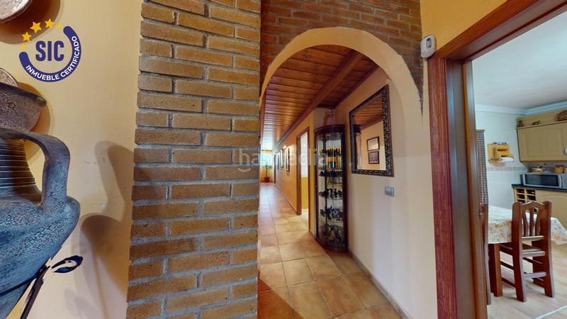 Foto 3f492b7b-643f-4d4d-9158-d121685d67bb. Casa en Enguera - parcela 140 paraje el charral 104 gran chalet rustico en montaña en Enguera