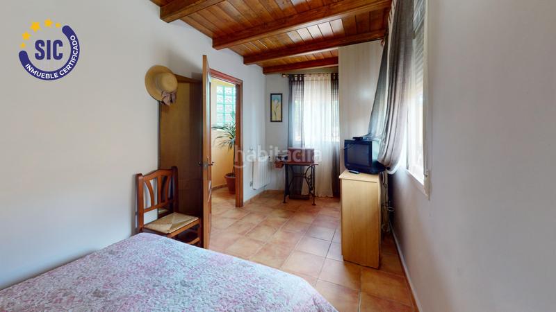 Foto a3e67b16-3a00-4c20-ae7d-4018f8019375. Casa en Enguera - parcela 140 paraje el charral 104 gran chalet rustico en montaña en Enguera