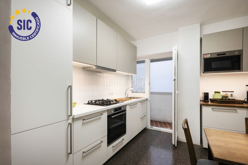 Piso en Valencia - cl juan ramon jimenez 36 gran vivienda de 3 habitaciones, 2 baños, garaje y terraza, en venta en Malilla en Valencia - Imagen 19