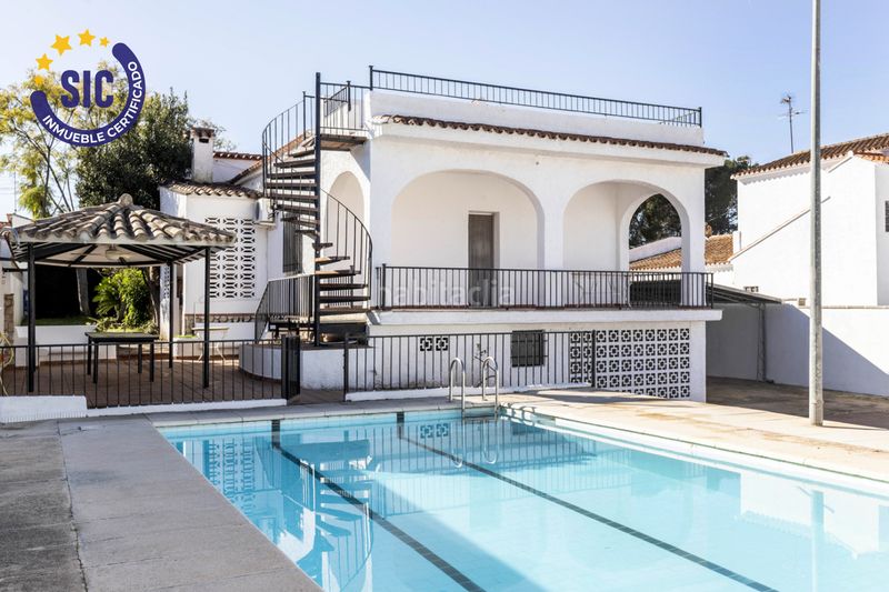 Foto cff0931e-073c-40cc-b4b5-34fdca07a9e3. Casa amb calefacció aparcament piscina a Entrepinos Eliana (l´)