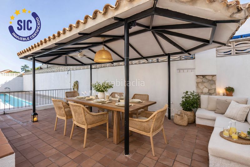 Foto ef4b911a-5666-45a4-84f4-9182d32b973e. Casa amb calefacció aparcament piscina a Entrepinos Eliana (l´)