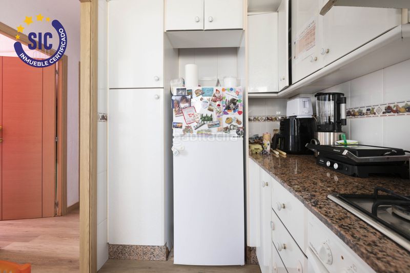 Foto 5c2e4811-50fc-4cfb-96cc-da49dc0d8fd5. Pis amb calefacció a Natzaret Valencia